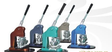 泰利普全新推出胸章機、個性工藝禮品胸章、鵬潤新款胸章機